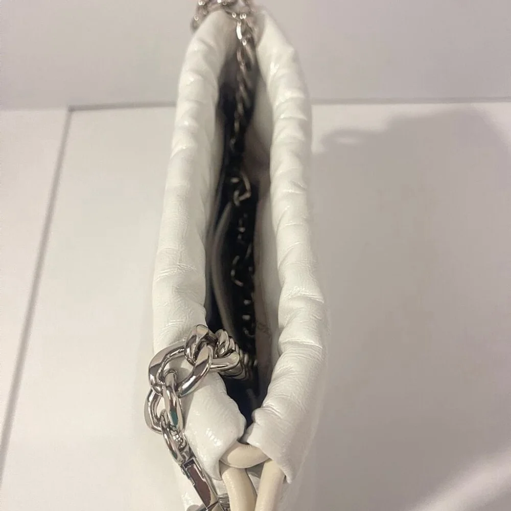 Michael Kors Lina Small Cinch Drawstring Bag Leather Optic White - Picture 11 of 11